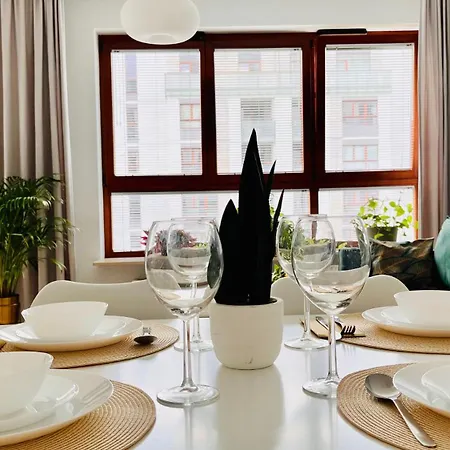 Rydygiera Modern 52 M2 With Free Parking Near Arkadia * Warschau